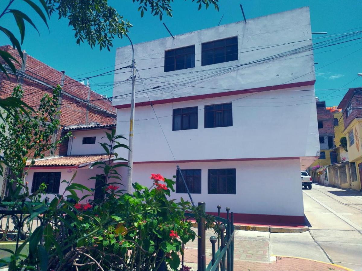 Mirador Backpackers B&B Huaraz  Eksteriør billede