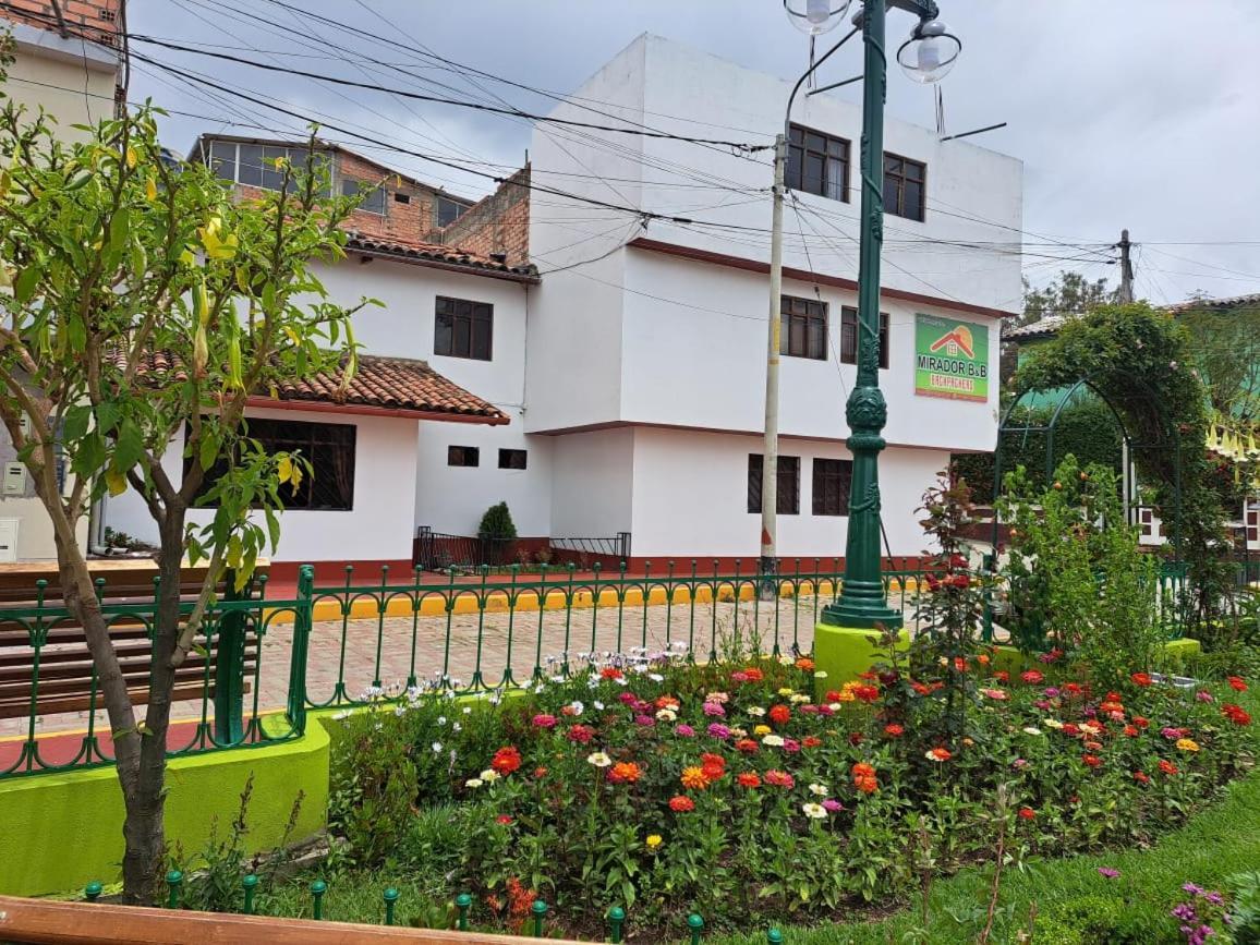 Mirador Backpackers B&B Huaraz  Eksteriør billede